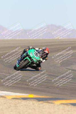 media/Oct-07-2023-CVMA (Sat) [[f84d08e330]]/Race 13 500 Supersport-350 Supersport/